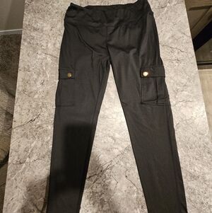 Source Unknown Black Women's Cargo Leggings